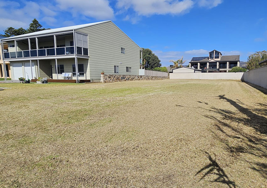 lawn-mowing-edging-services-aaa-south-australia-backyards