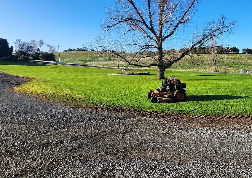 lawn-mowing-edging-services-aaa-south-australia-rural